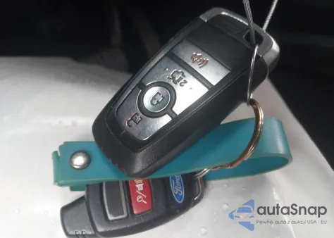 2017 Ford Fusion Se z USA, uszkodzony, nr VIN 3FA6P0H77HR288530